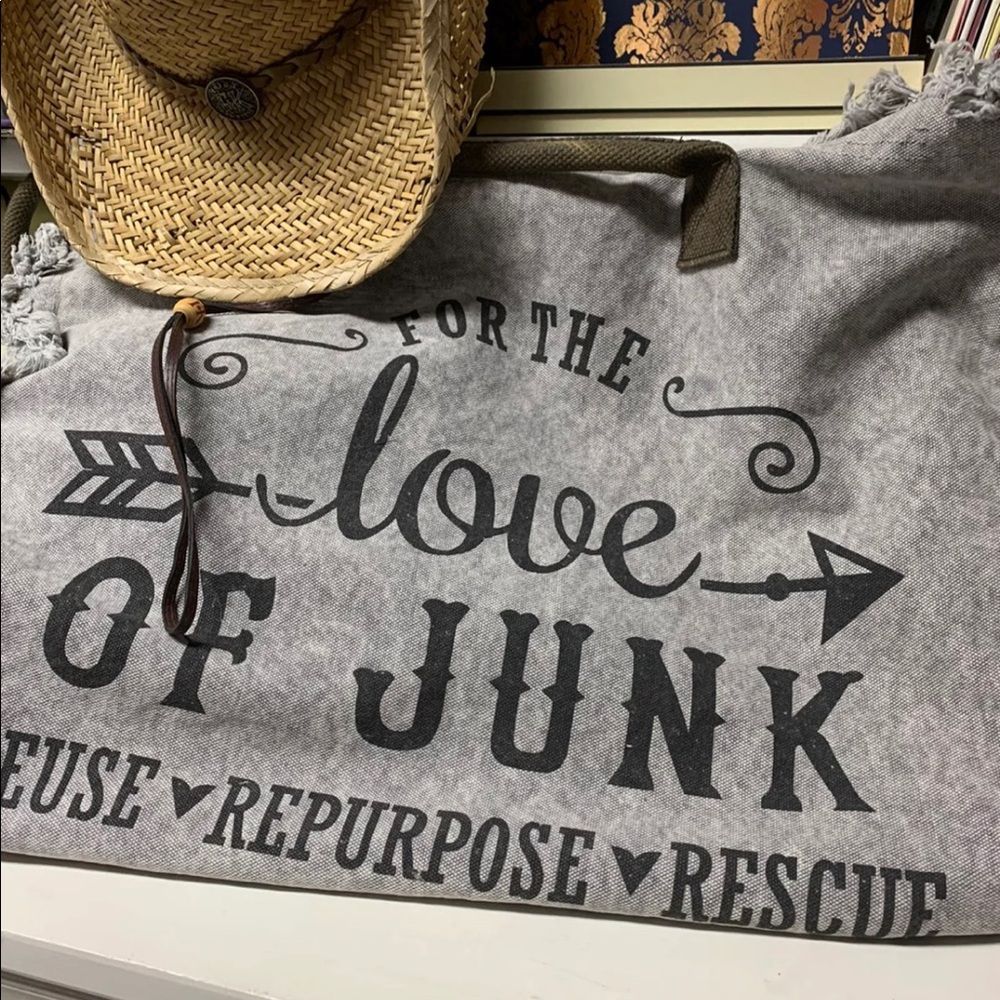 Vintage Addiction Tote Bag